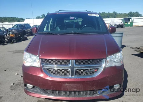 2017 Dodge Grand Caravan Sxt z USA, uszkodzony, nr VIN 2C4RDGCG7HR689873
